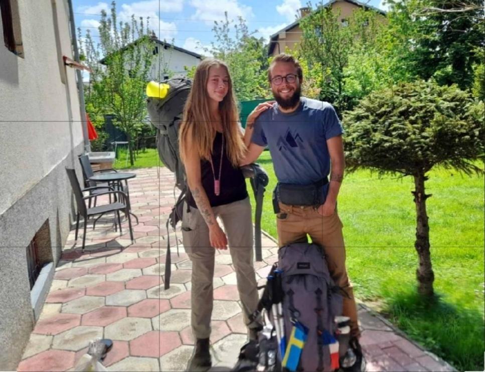 Bus Station Hostel Peć Zewnętrze zdjęcie